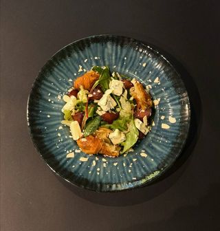 Салат з карамелізованим гарбузом