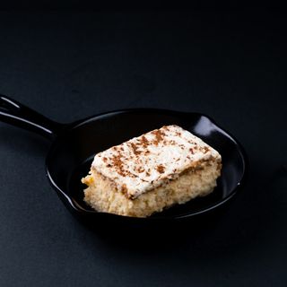 TRES LECHES CON DULCE DE LECHE