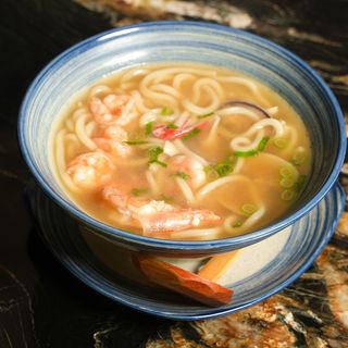 Ramen con frutti di mare