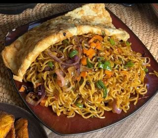 Stir-Fried Noodles & Chicken