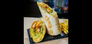 Тортила с Пилешки Гирос