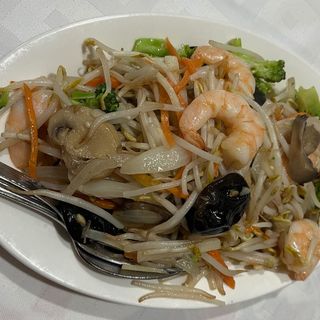 36 Chop-Suey de Gambas
