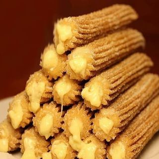 Pack Familiar De 5 Raciones De Churros Más 5 Chocolates