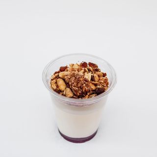 Yogurt granola