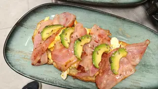 Tostada Revuelto