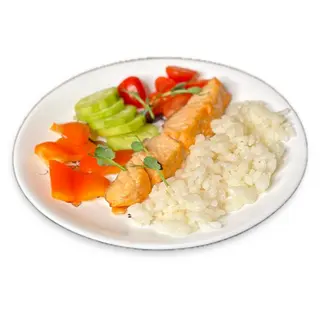 Філе лосося з рисом та свіжими овочами (180г)