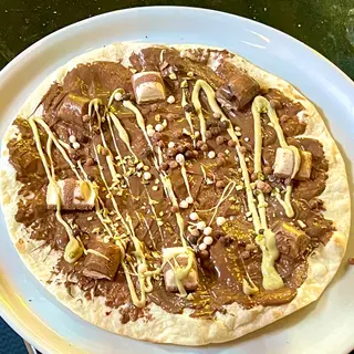 Pizzeta de Nutella, Kinder bueno blanc i negre…i crema de festucs….