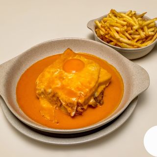 Francesinha Especial Dose
