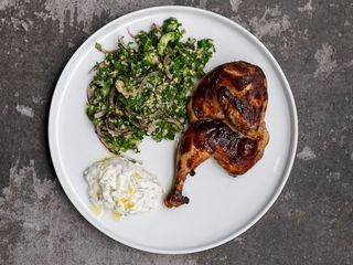 Курча з табуле