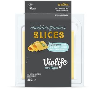 Violife cheddar w plasterkach