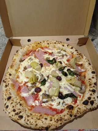 Pizza Capricciosa