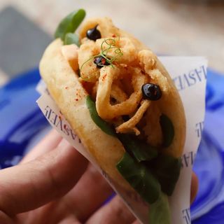 Mini bocatas de calamares