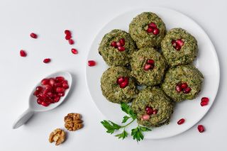 ისპანახი ნიგვზით