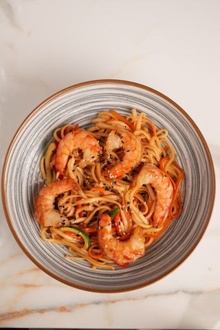 Udon shrimps vegetables