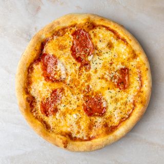 Cacciatora pizza 28cm