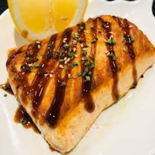Salmón a la plancha con salsa Terijaki