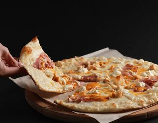 Піца Нінель (30см)