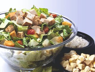Chicken César Salad (Grande)