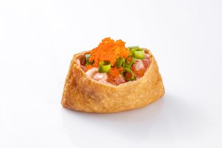 Inari z krewetką tygrysia