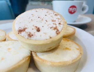 Тарталети с карамел и йогурт (500 г)