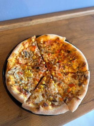 Pizza Cinque Stagioni Ø32cm