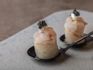 89 Sushi gio branzino - 2 pezzi