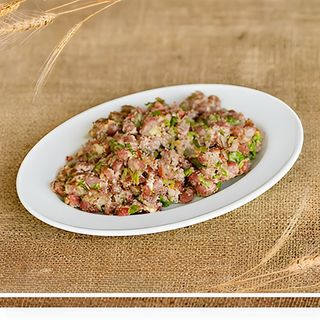 წითელი ლობიო ნიგვზით