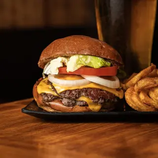 Deluxe Cheeseburger