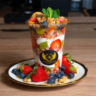 Musli yoghurt si fructe