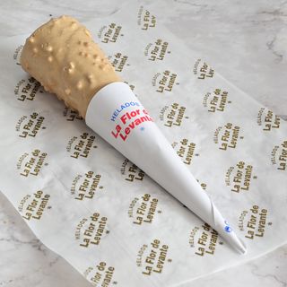 Cono Chocolate Blanco Vacío