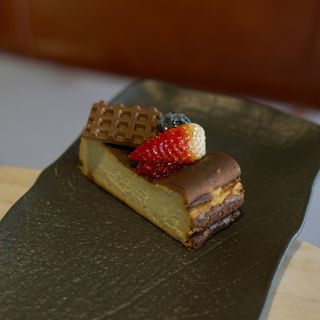 Сан-Себастьян фисташковый (150г)