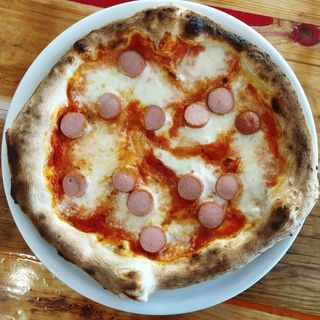 Pizza De Wurtstel (28 Cm. A 30 Cm. Aprox.)