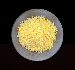 Arroz frito con huevo