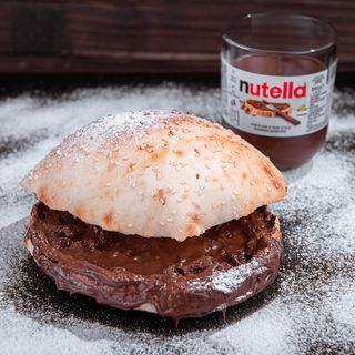 Happy cu Nutella
