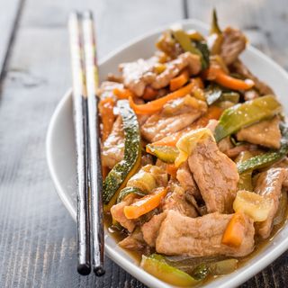 62 Maiale con verdure miste