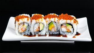 230. Gamberi cotti con tobiko - 8 pezzi