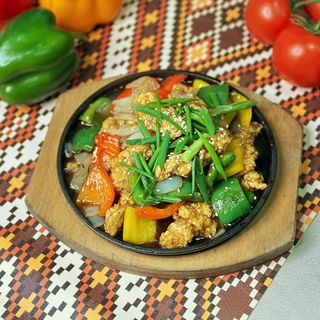 Судак в кисло-сладком соусе