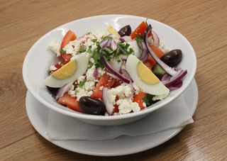 Овчарска салата (350г)