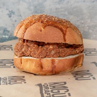 Panino al ragù tradizionale