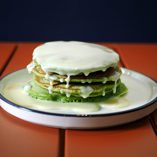 ისპანახის ფანქეიქი შესქელებული რძით