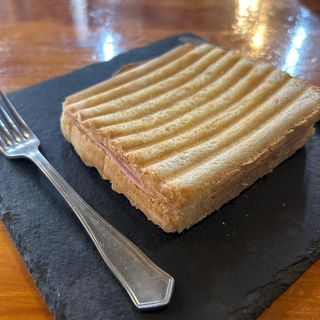 Sandwich Vegetal con Huevo