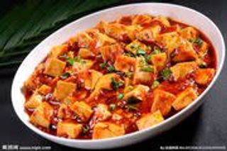 15. Estofado de tofu con cerdo en verdura de salsa picante