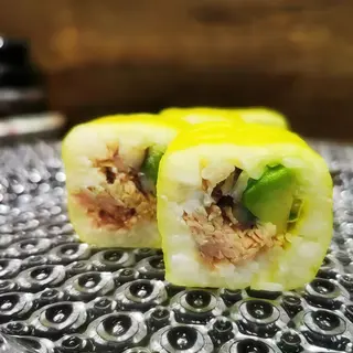 Lámina De Soja Atún de ensalada, mayonesa cebolla  Y Aguacate (9 Uds.)