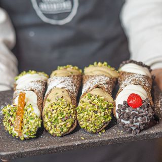 Cannoli grandes -  Caja - 10 piezas