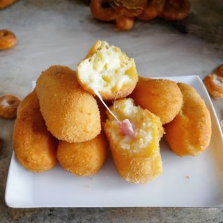 Crocche di patate e prosciutto