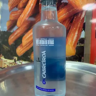 Agua (50 Cl.)  Cabreiroá