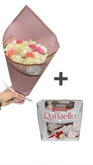 Petit Bouquet + Raffaello
