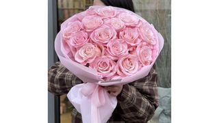 Bukiet z 15 jasnoróżowych róż