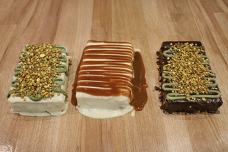 Trio Cheesecake Premium