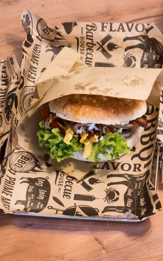 Свински стек  сандвич (380г)